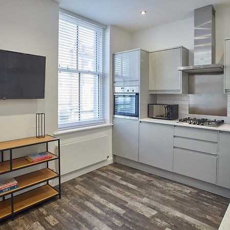 Host & Stay - Apartment One, Hudsons Yard House Whitby Eksteriør bilde