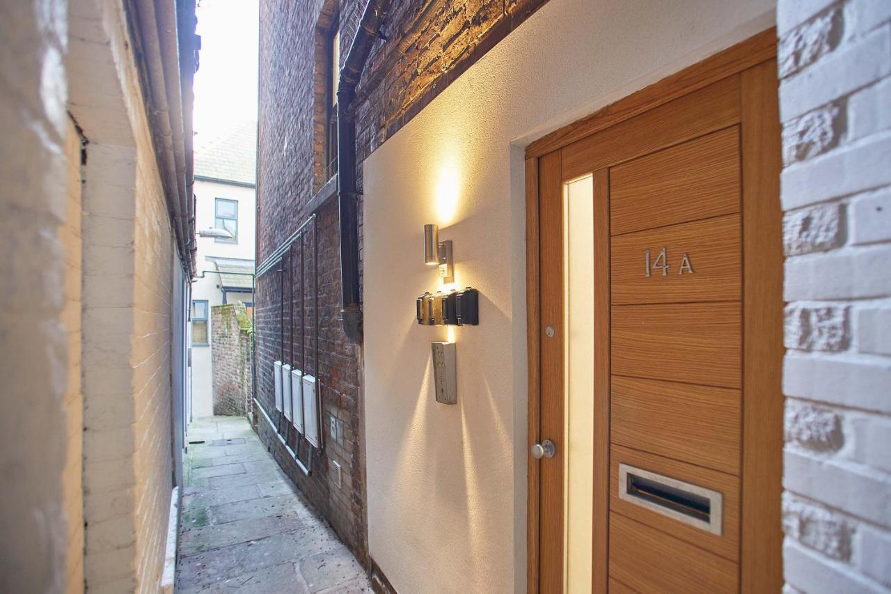Host & Stay - Apartment One, Hudsons Yard House Whitby Eksteriør bilde