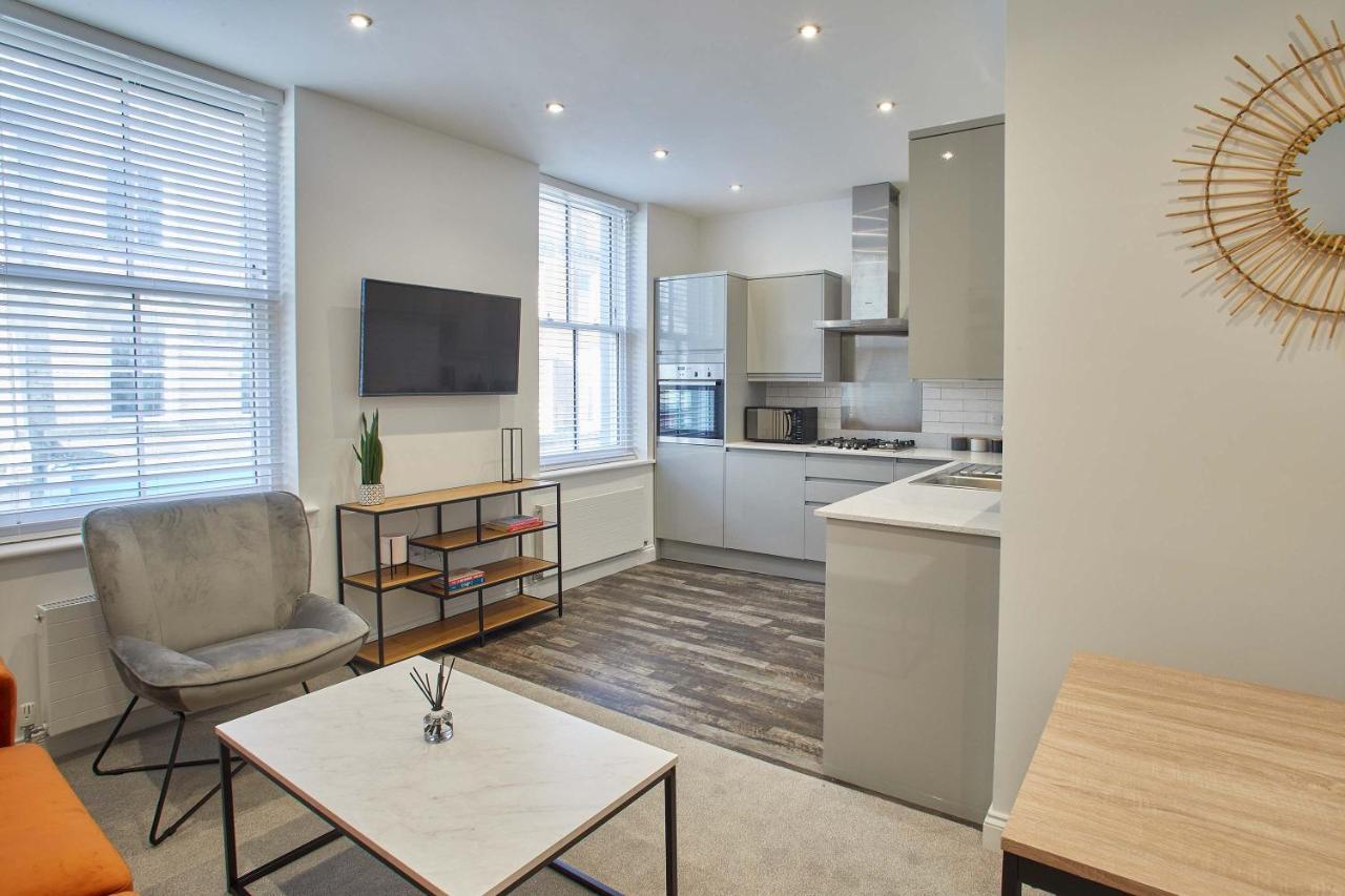 Host & Stay - Apartment One, Hudsons Yard House Whitby Eksteriør bilde